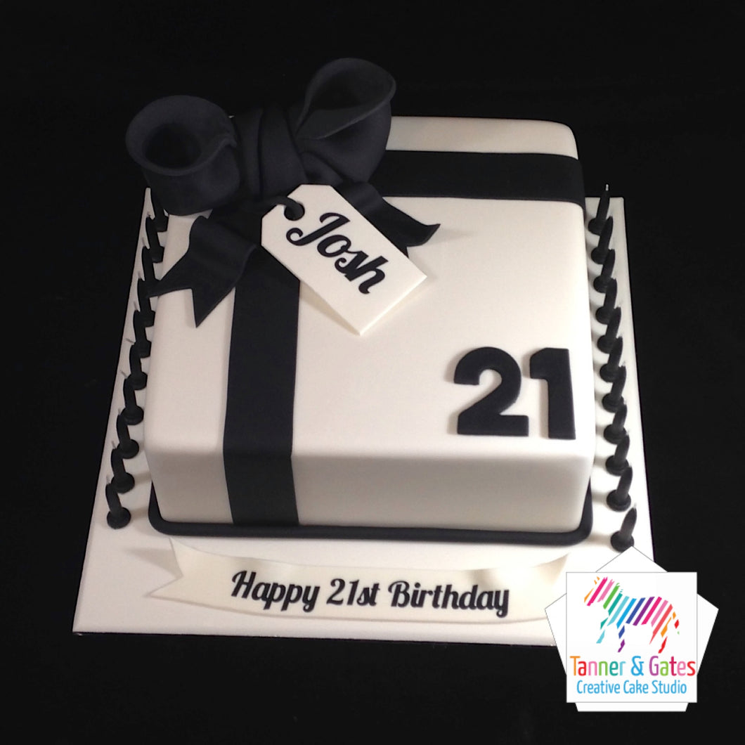 Big Bow Birthday Cake (Tag & Number)