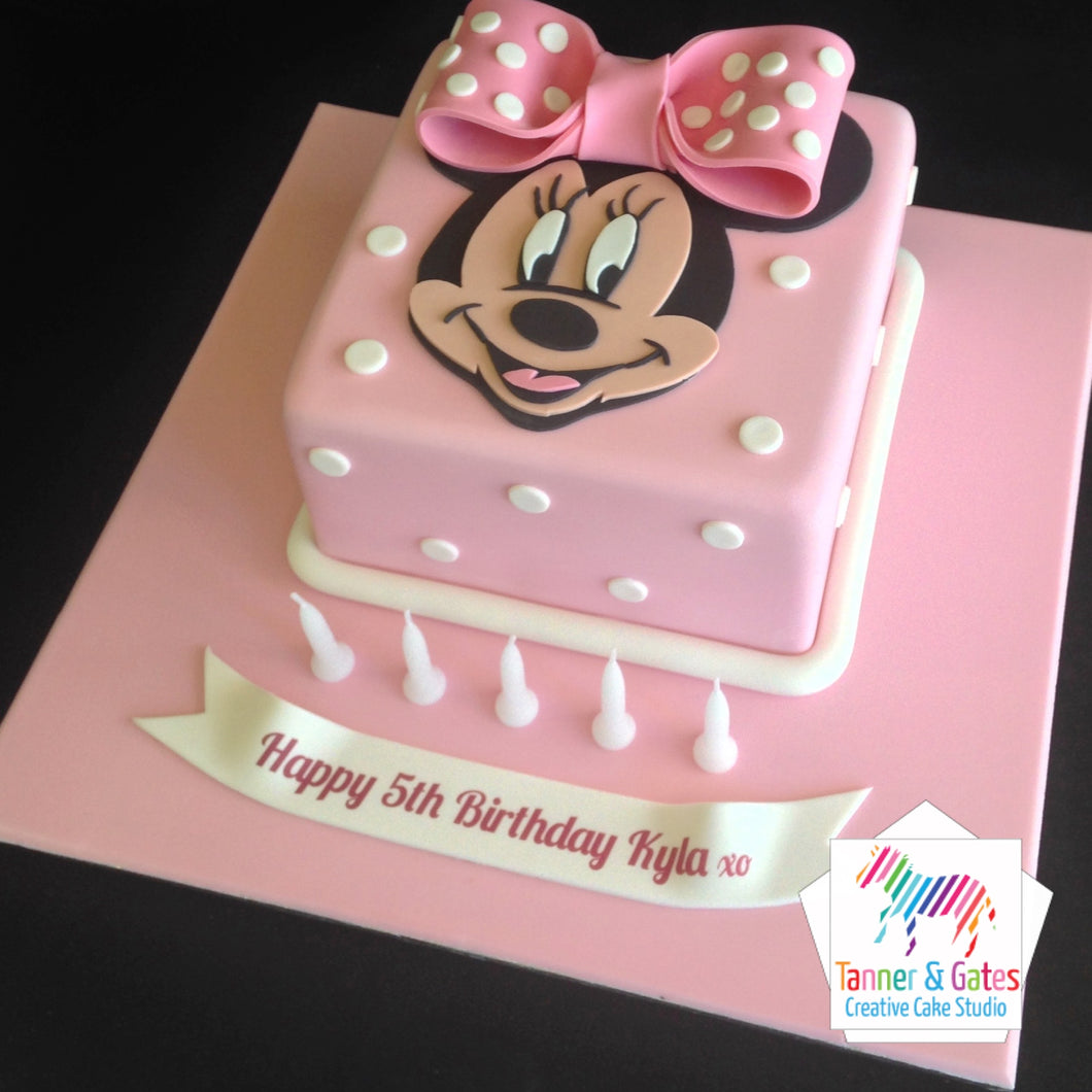 Minnie Mouse 2D Cake - Square