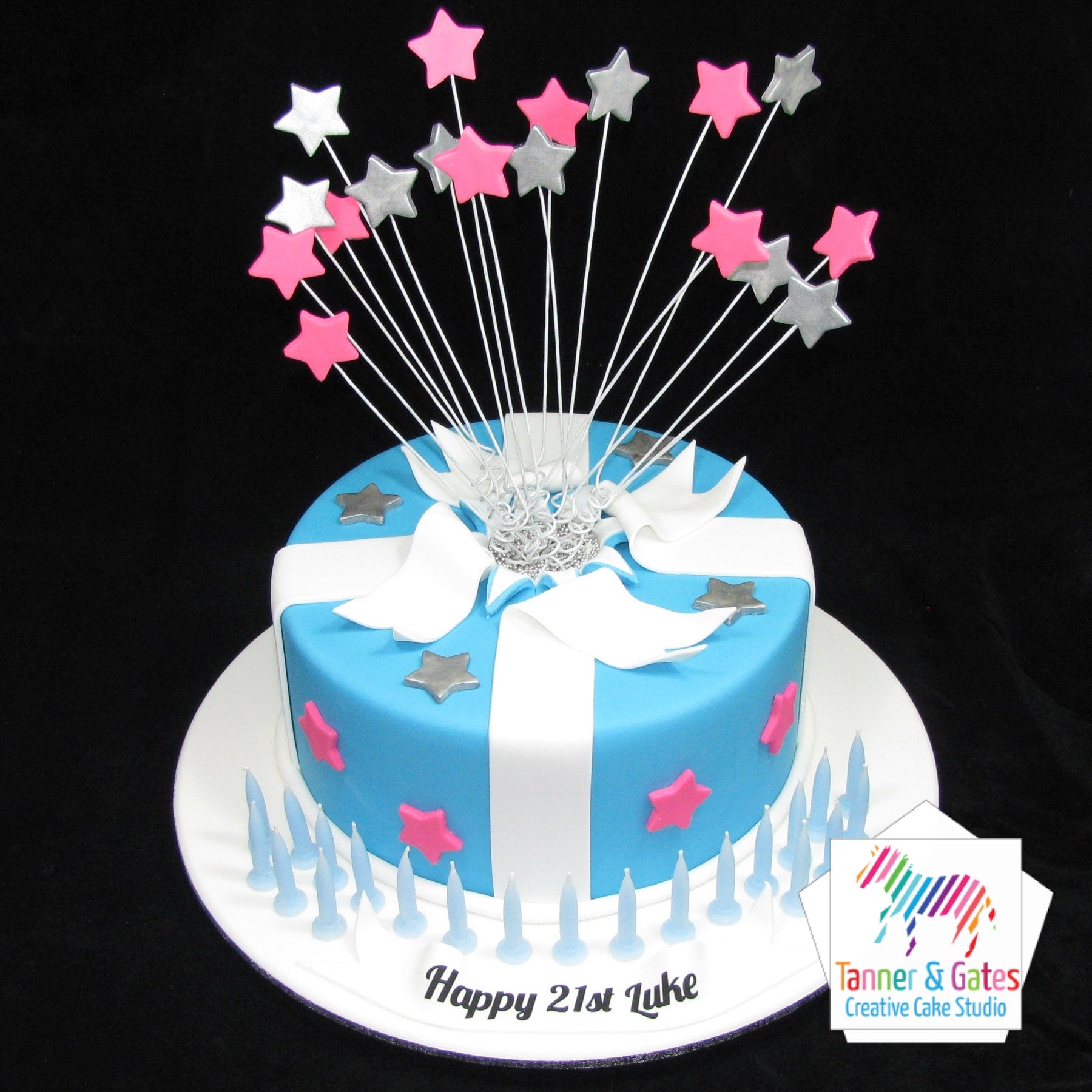 Pink and gold star cake - Hayley Cakes and Cookies Hayley Cakes and Cookies